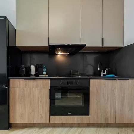 Apartment Dabrowskiego Modern Center By Bookinghost *